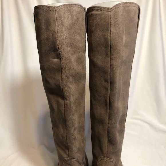 BDG Brown Suede Boots - Picture 7 of 13